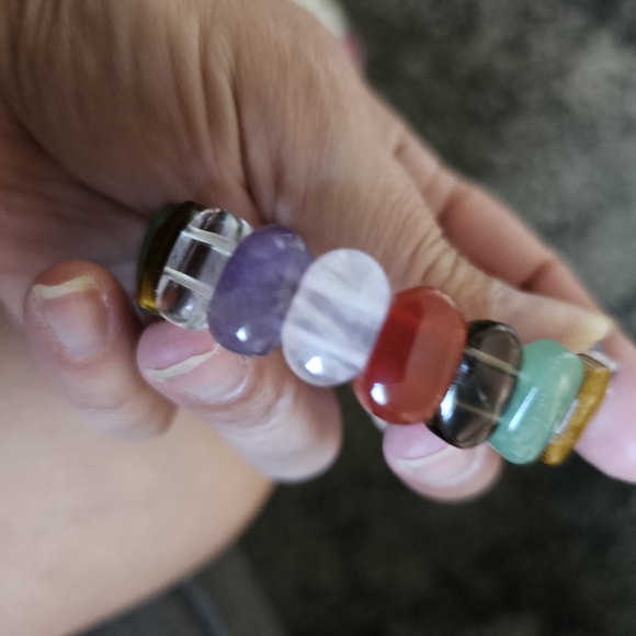 Beautiful natural crystal elastic bracelets. All new. - Picture 3 of 7